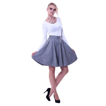 Elegancka rozkloszowana spódnica